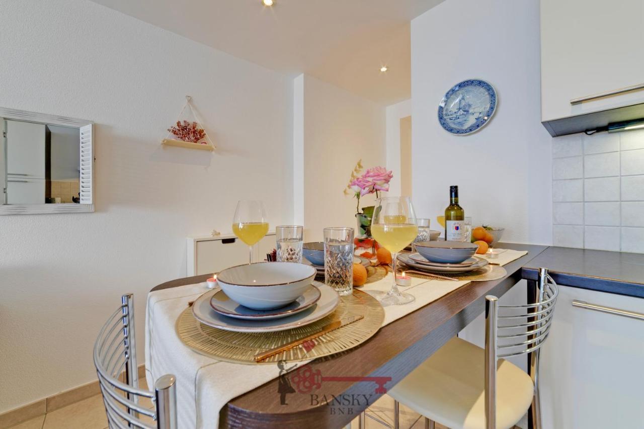 'Cuore Di Rose' Parking - Welcome Set, Netflix, For 4 Persons -By Easylife Swiss Lugano Zewnętrze zdjęcie